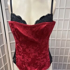 Fredericks,Woman,Corsets Red,,Siz 34-38,Clasp Closure.!